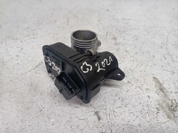 BOITIER PAPILLON CITROEN / PEUGEOT 1.2VTI - Vue 5